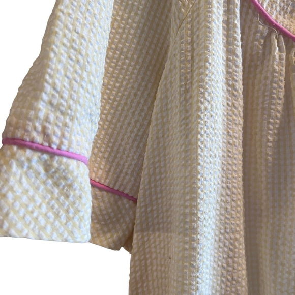 Vintage Style Seersucker Small Zip Robe Housecoat Floral Embroidery Yellow Pink - Picture 3 of 9